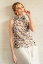 Marie in Light Grey - Image 4