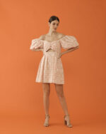 Carina in Peach
