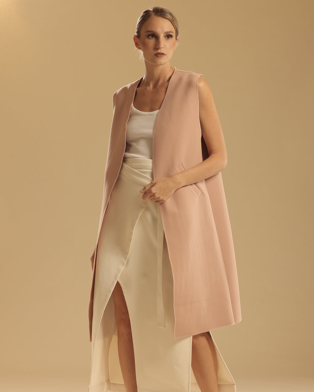 070A7933 Vicenzo in Blush - Image 1