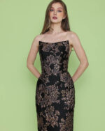 Ocean in Black and Nude