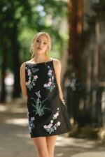 Hailey - Image 8
