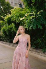 Ivie in Pink - Image 4